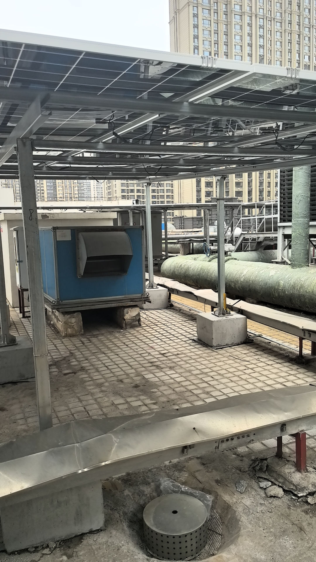 西安万达光伏项目完成施工任务